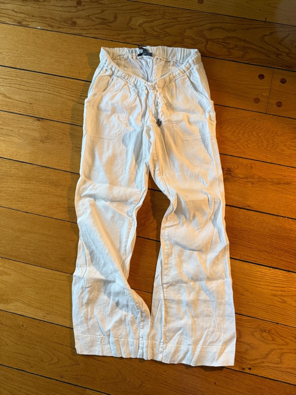 A Pea in the Pod White Drawstring Maternity Trousers